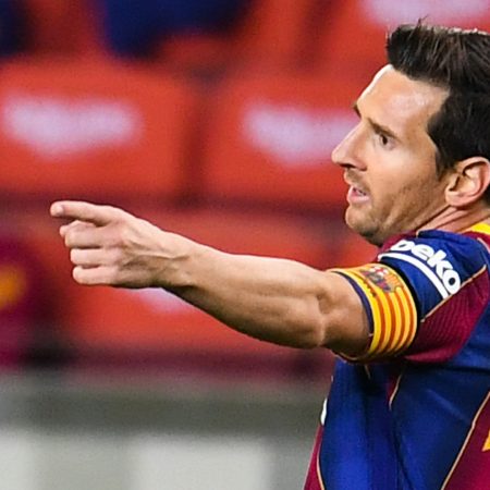 “Barselona'nın Messi'ye özel bir şekilde bakması gerekiyor” – Rakitic, eski kulübü Arjantinli